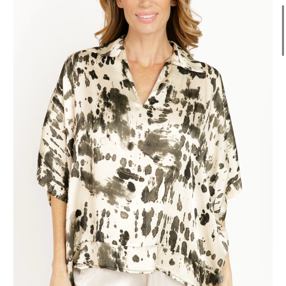 Sofia Collection tye die oversized top